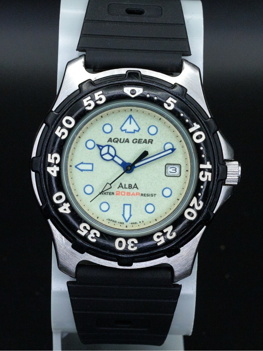 Seiko Alba Rare V322-6A50 Vintage 36mm JDM Import Date Watch